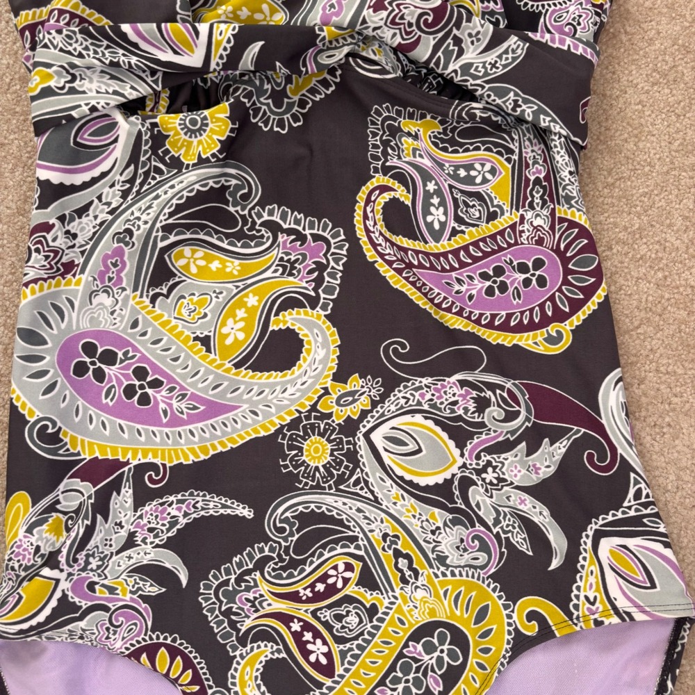 Athleta Womens Swimsuit Sz 4T 40C 38D 36DD Underwire Gray Paisley One Piece - Picture 8 of 10